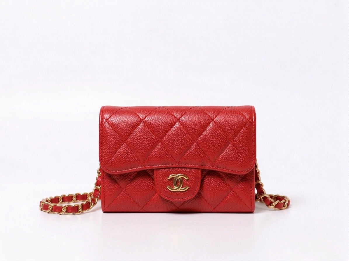 Mini Sac Bandoulière Matelassé Rouge – Chaîne Bijou
