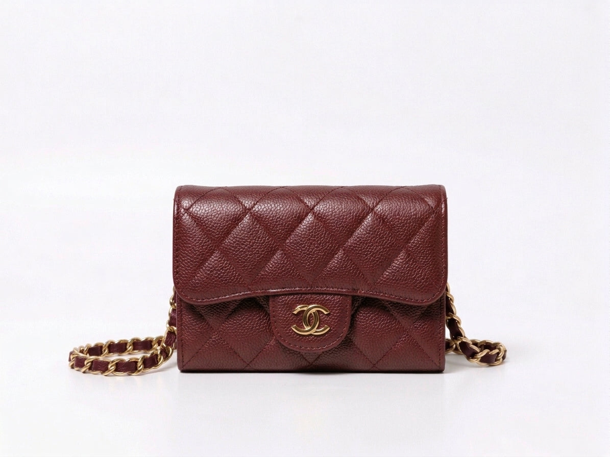 Mini Sac Bandoulière Matelassé Bordeaux – Chaîne Bijou