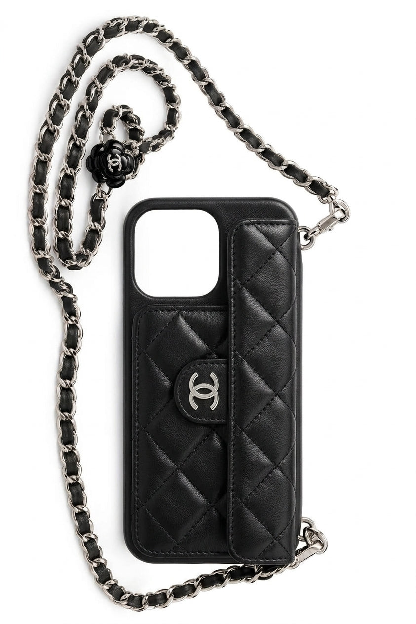 Coque iPhone Sac Matelassé Noir avec Chaîne