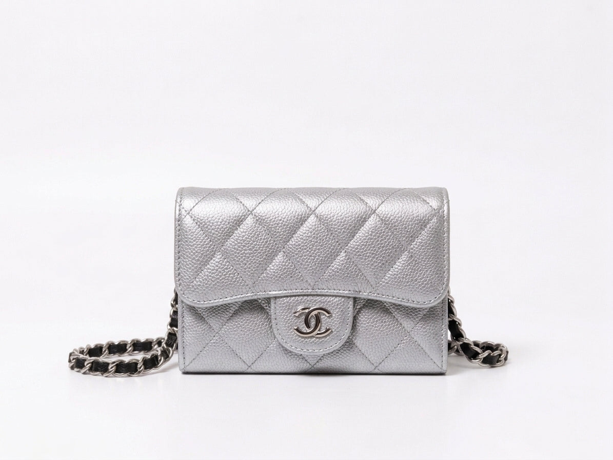 Mini Sac Bandoulière Matelassé Argent – Chaîne Bijou